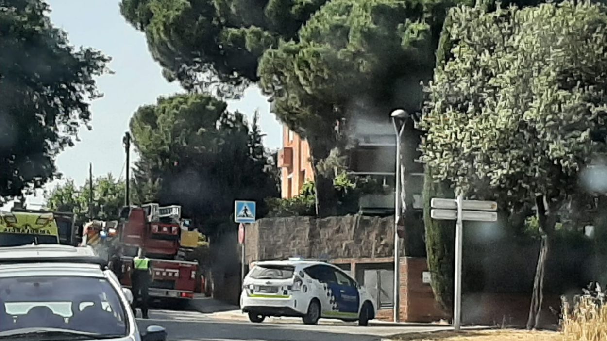 Extingit un incendi en un garatge a tocar del Club de Golf Sant Cugat