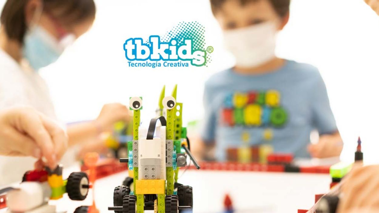 Tecnologia creativa, el futur professional dels infants i joves, al podcast d'empresa