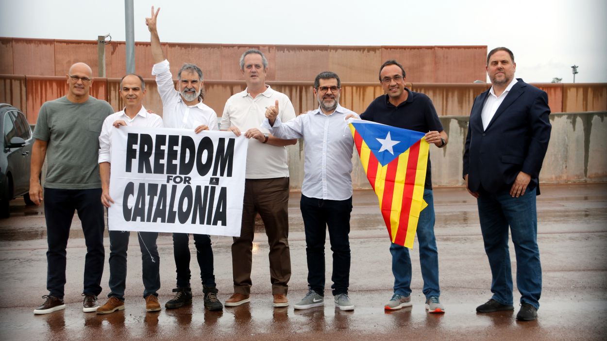 Romeva surt de la presó de Lledoners en aplicació de l'indult