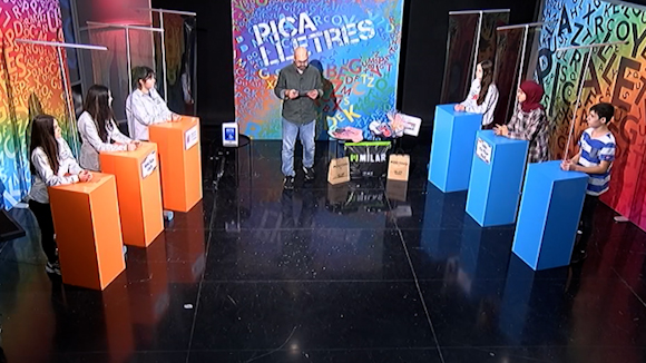 Semifinal 2: Institut Banús (Grup A) - Institut Can Planas (Grup B)