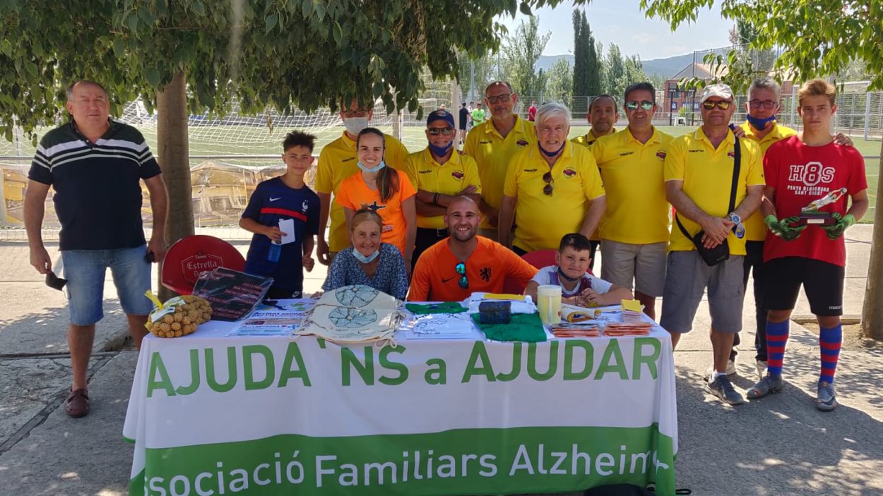 Sant Cugat recapta més de 1.100 euros per ajudar a les famílies afectades per l'alzheimer