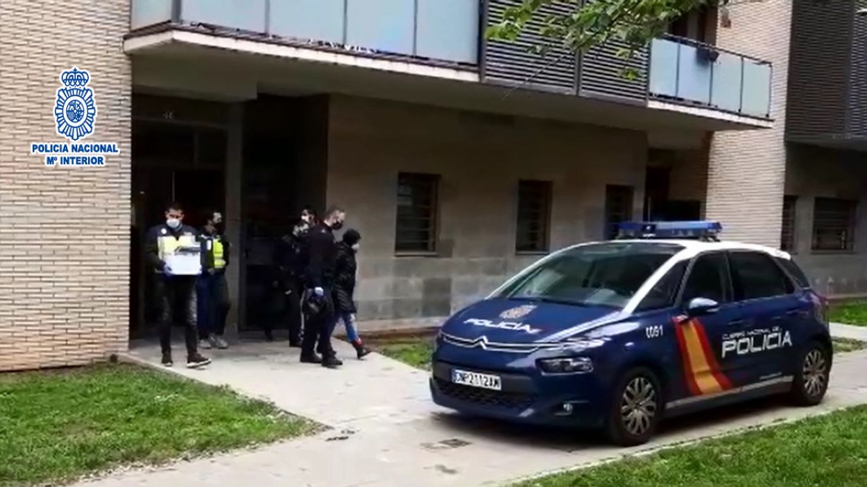 Desarticulada a Sant Cugat una banda criminal dedicada a la venda de contractes ficticis