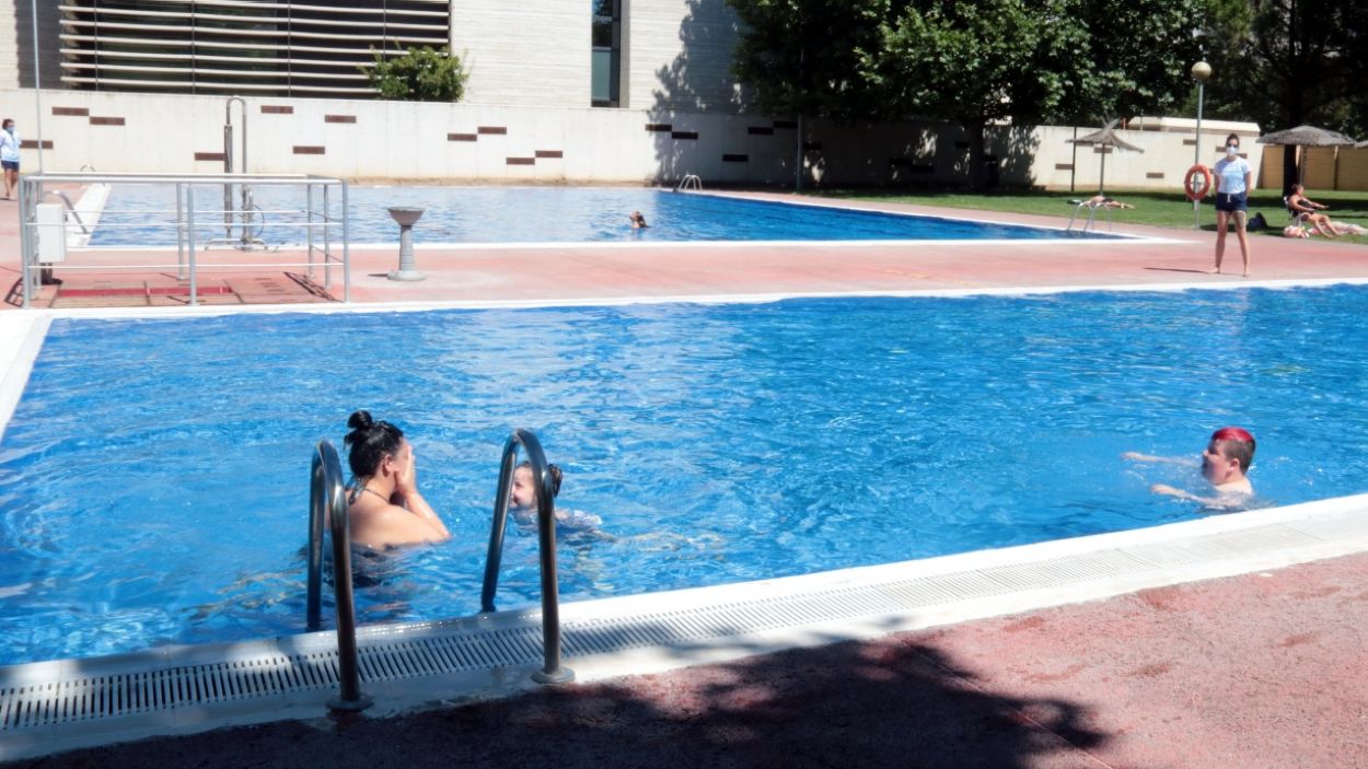 A les piscines, alerta constant amb la canalla per evitar ofegaments