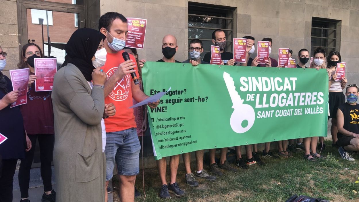 La Souad i la seva família no seran desnonats perquè ja tenen un pis social assignat