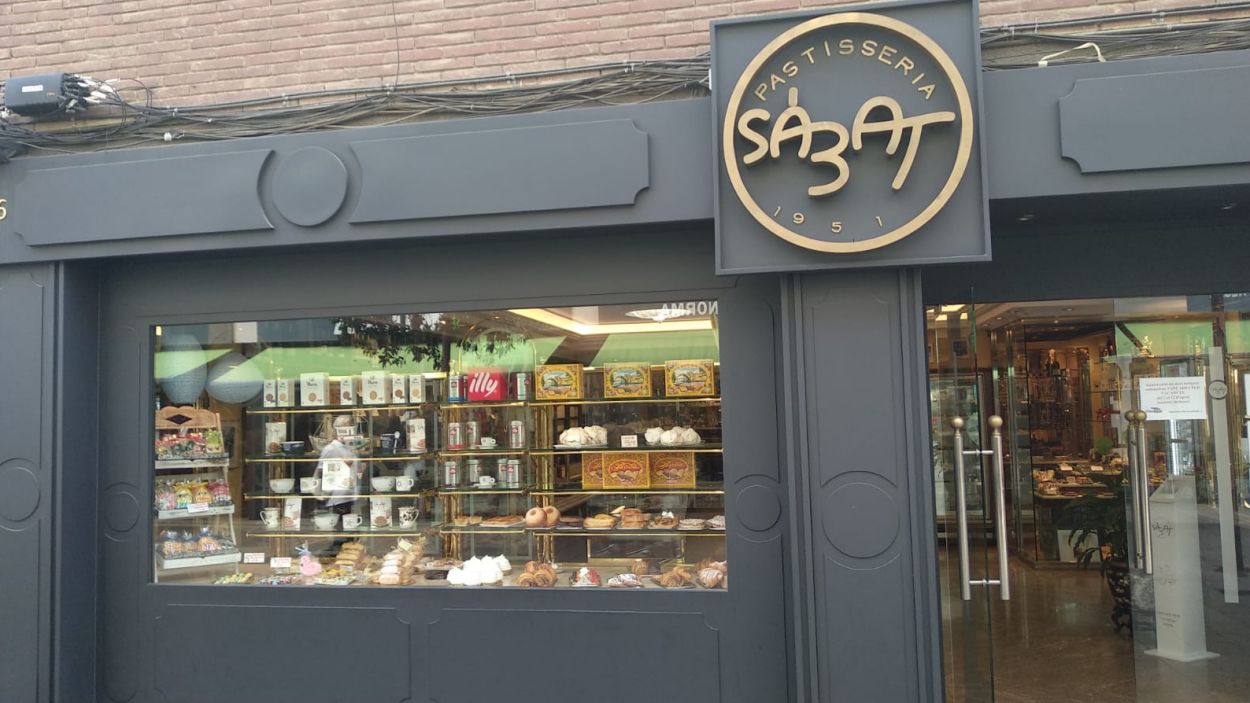 Sàbat farà un regal a les persones que comprin panellets per celebrar el seu 70è aniversari