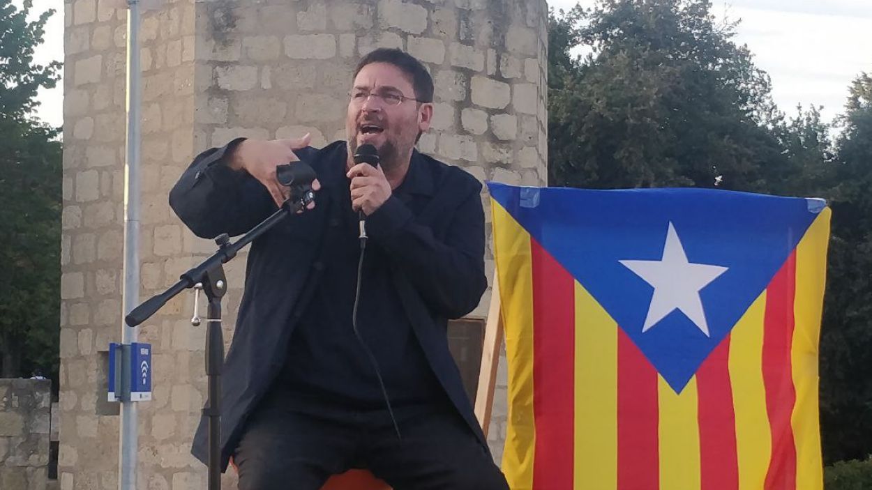 Fachín, a Sant Cugat: 