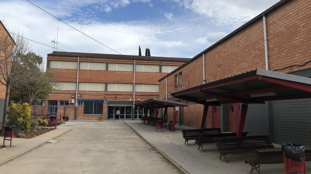 El problema amb les places a l'FP: molta més demanda que oferta i un retard en les inscripcions