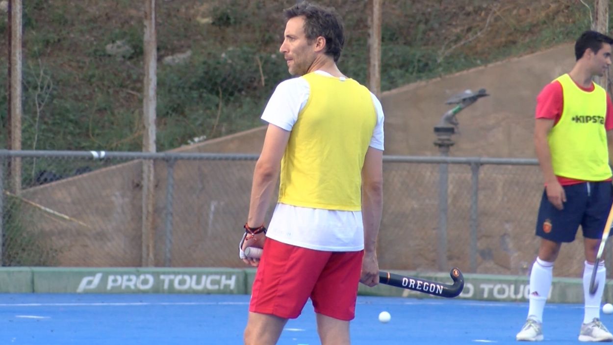 Sergi Enrique arriba al Junior per encomanar el seu 