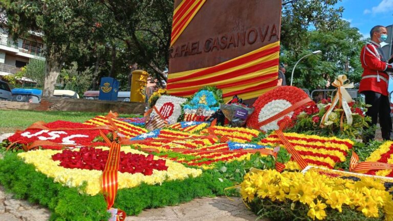 210911-ofrena-floral-diada-a-cugat.jpeg.jpg