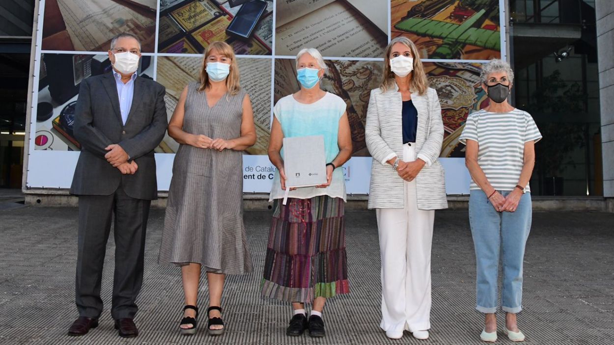 El llibre de condol d'Arcadi Oliveres, custodiat per l'Arxiu Nacional de Catalunya