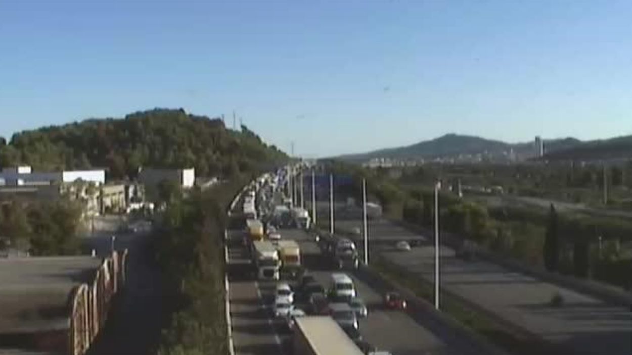 Retencions a l'AP-7 a Sant Cugat per un accident aquest divendres a la tarda