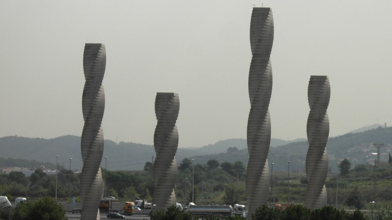 Els santcugatencs utilitzen cada cop més el vehicle privat per anar a la UAB