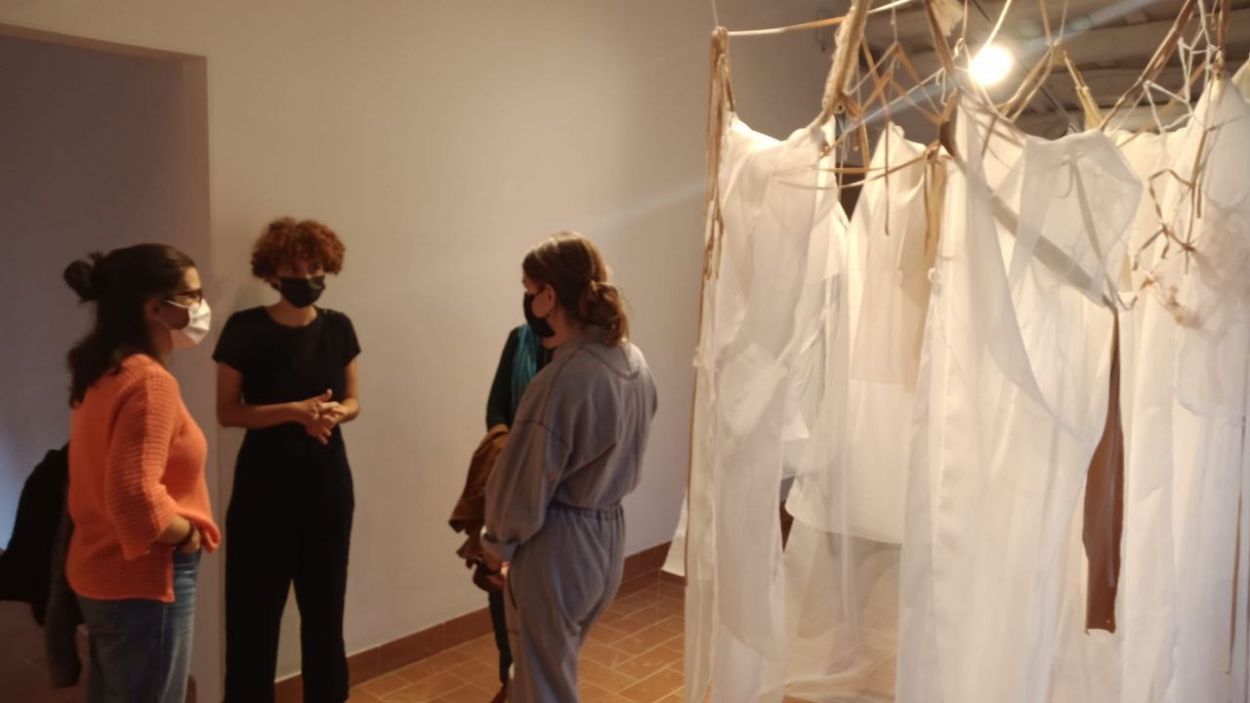 Un recorregut reivindicatiu pel llegat de les dones en l'art tèxtil