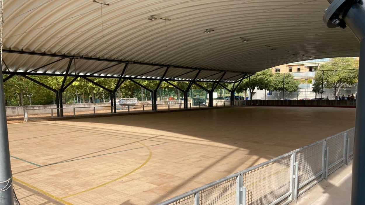 La pista coberta de la ZEM Jaume Tubau entrarà en funcionament el proper dilluns