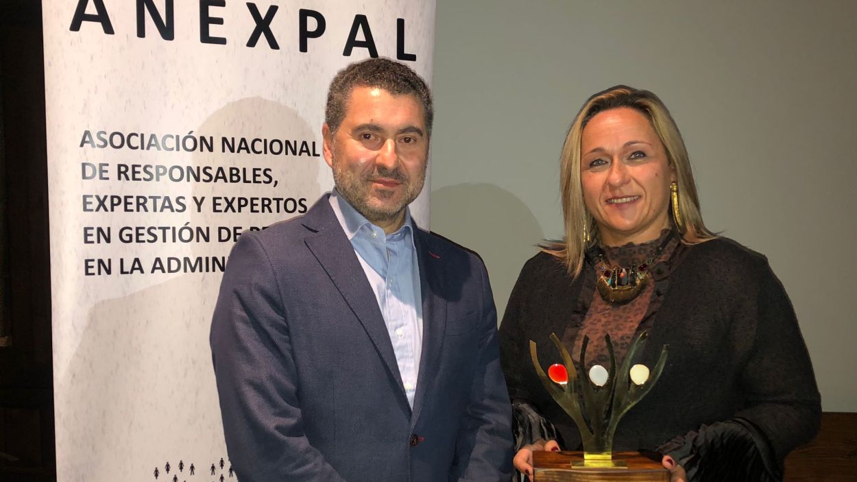 L'Ajuntament de Sant Cugat rep el premi a l'excel·lència en la gestió de persones
