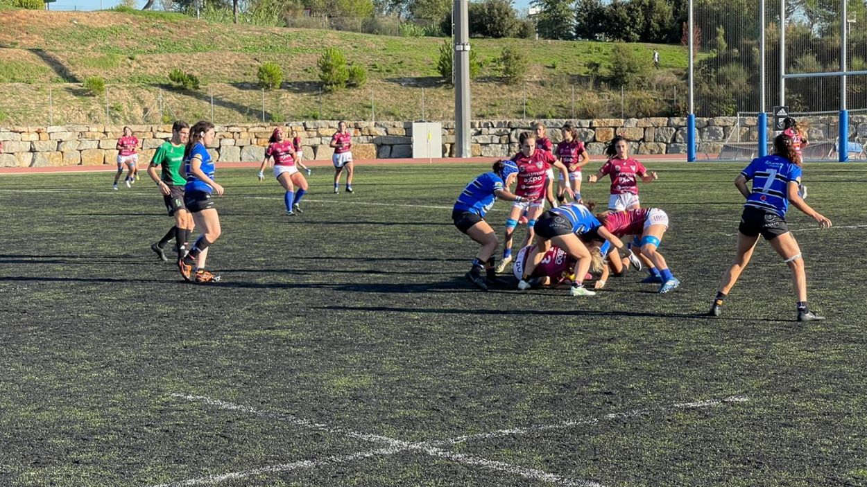 El Rugby Sant Cugat femení vol guanyar el primer partit de la temporada