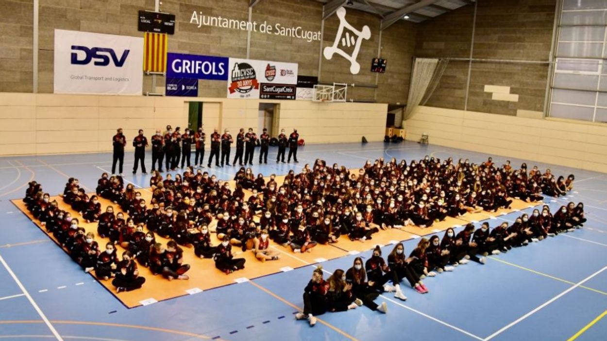 El DSV Voleibol Sant Cugat presenta oficialment els 29 equips del club esportiu