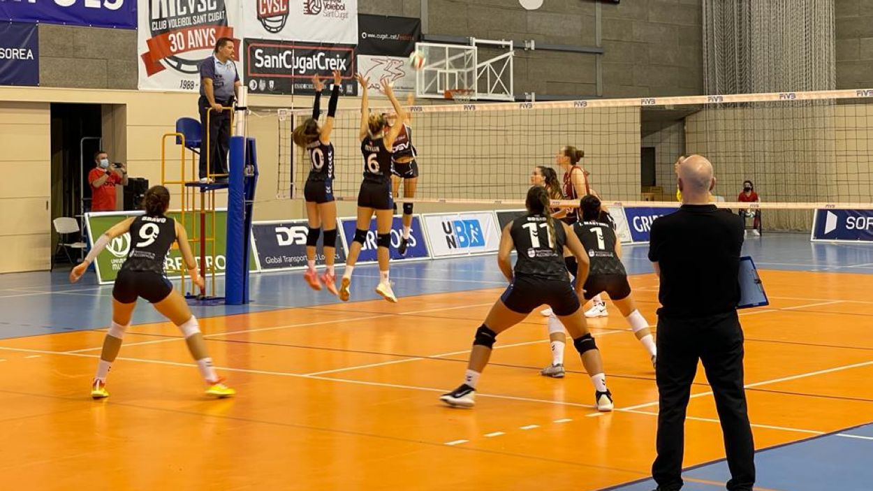 El DSV- Club Voleibol ensopega davant l'Alcobendas