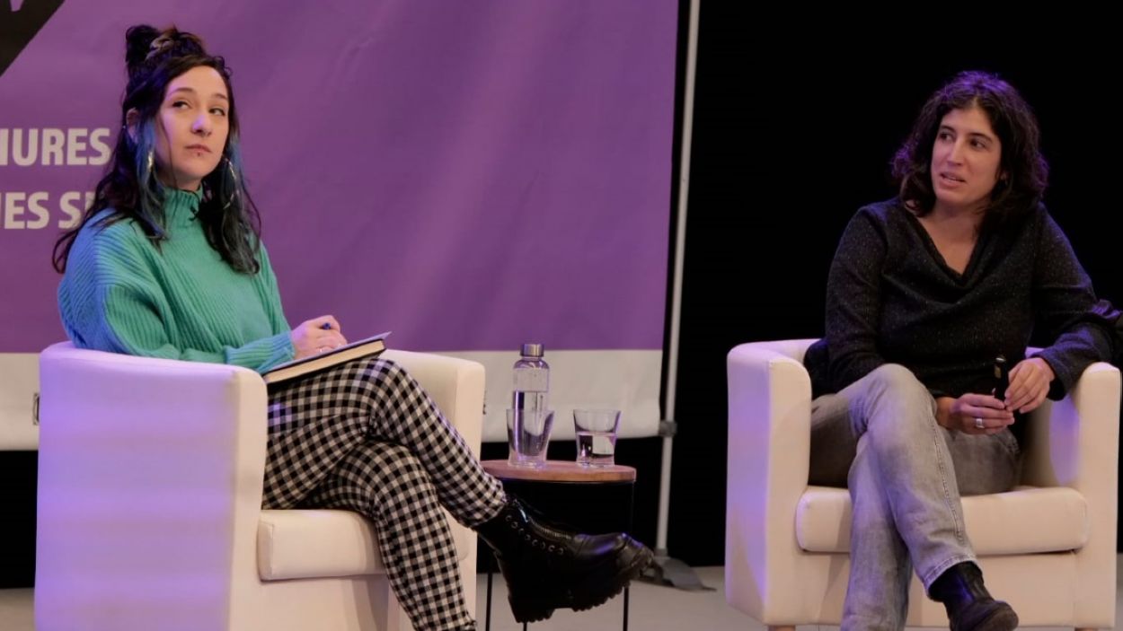 Les jornades sobre violències sexuals carreguen contra la responsabilització cap a les dones de la violència exercida pels homes