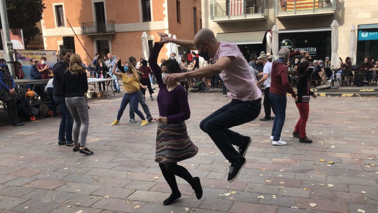 El swing omple Can Quitèria seguint les mesures de prevenció