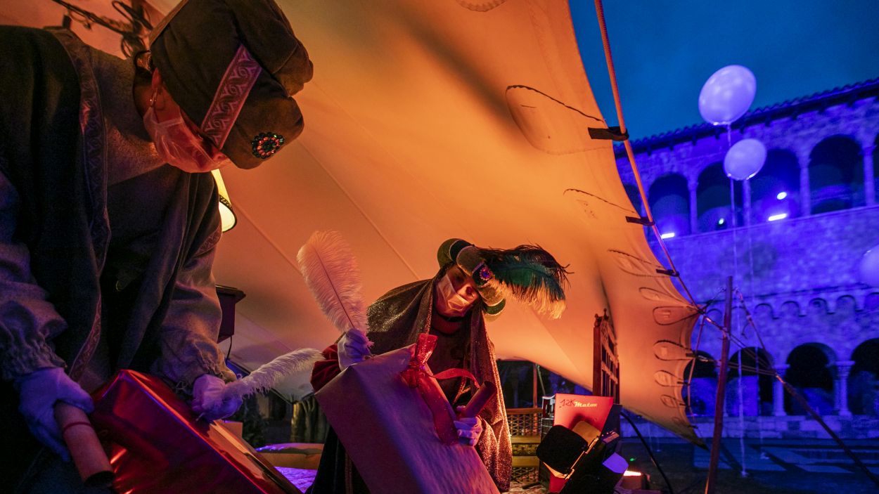 Noves places per entregar les cartes al Campament Reial