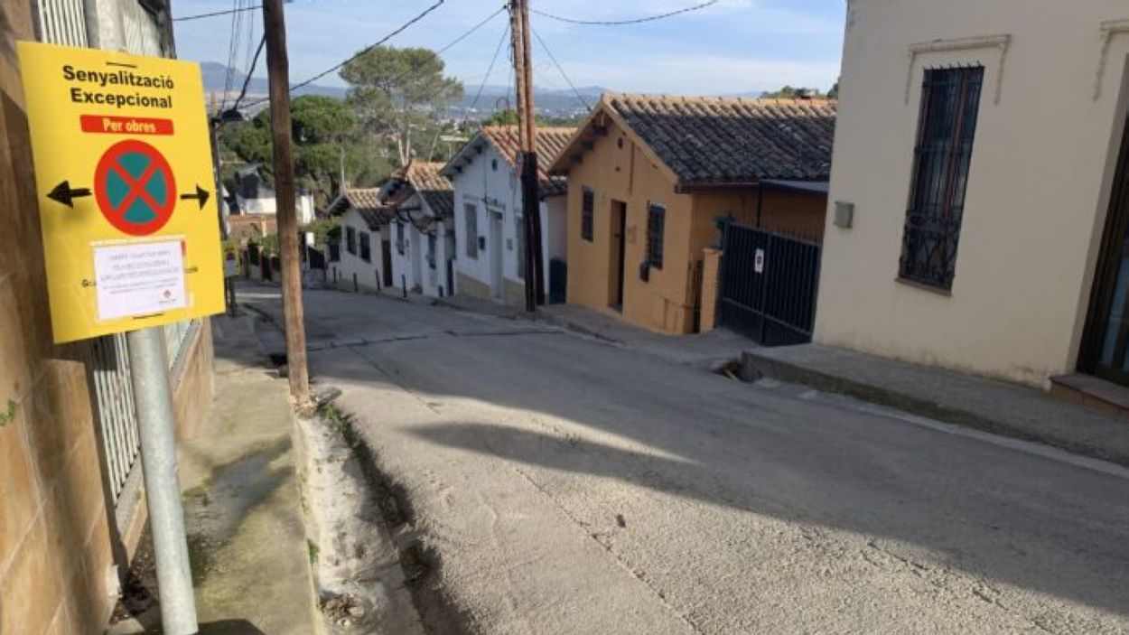 Comencen les obres d'asfaltat dels carrers Vista Alegre i Hortet Solé, a la Colònia de Montserrat
