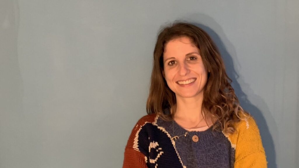 Alt: Helena Cardona: 