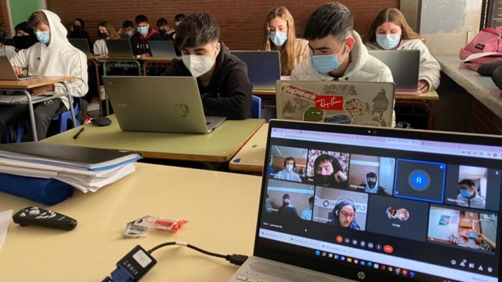 Alt: Música, esports i emocions en l'últim programa del podcast de l'Arnau Cadell