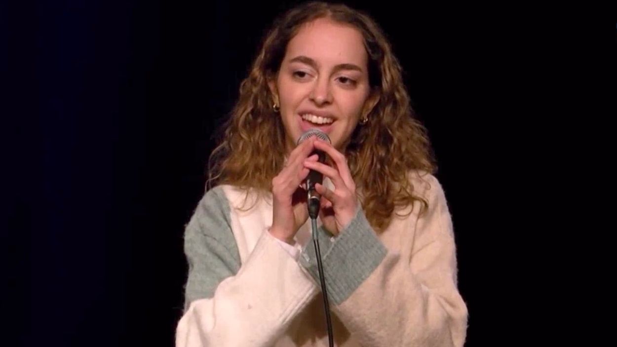 La santcugatenca Martina Burón es classifica per a la següent fase del concurs musical 'Objectiu Paki'