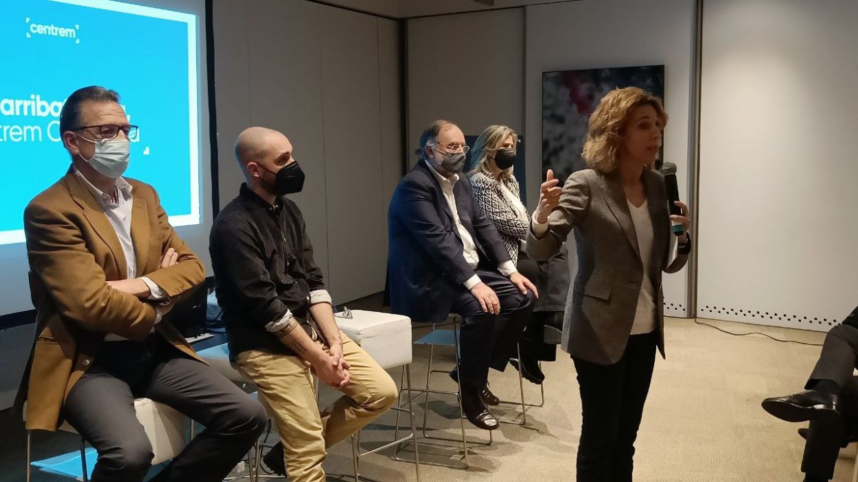 Dos santcugatencs s'integren a l'executiva del nou partit Centrem