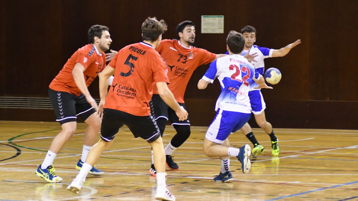 L'Handbol Sant Cugat rep el Granollers B aquest dimecres amb opcions d'ascens