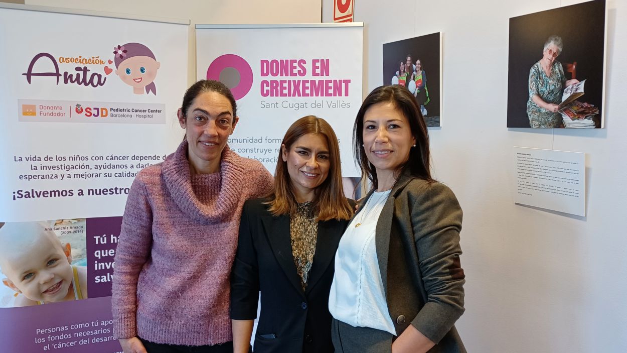 L'exposició 'Caràcter' recull més d'una vintena d'històries de dones de Valldoreix amb un objectiu solidari