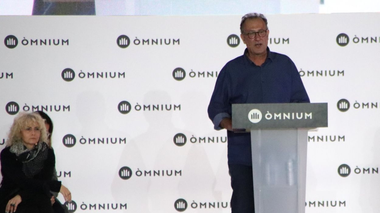 L'Assemblea General d'Òmnium avala la santcugatenca Mònica Terribas com a nova vicepresidenta