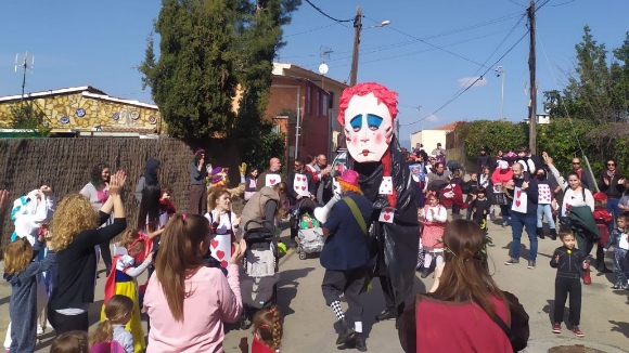 Les Planes es disfressa dels País de les Meravelles