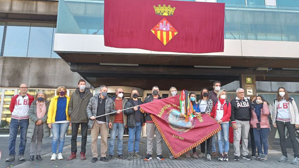 Sant Cugat i Alba estrenyen llaços per Sant Medir