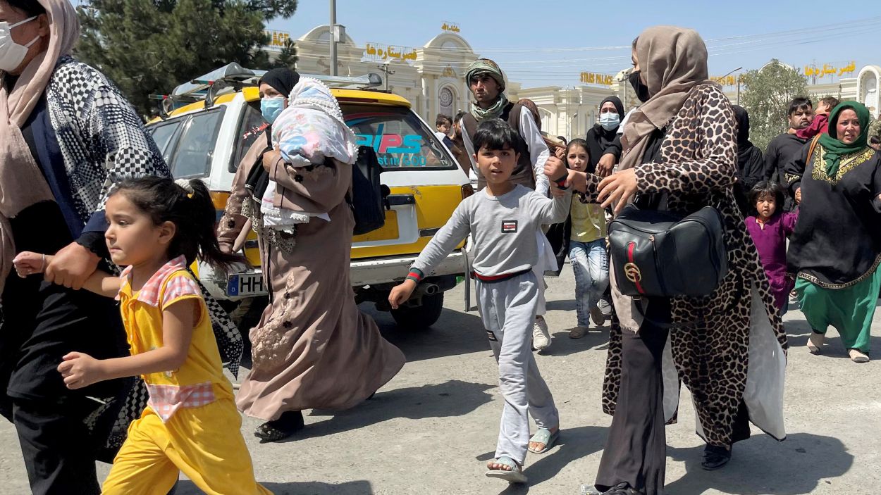 El ple de març farà una crida pels drets de les dones i nenes a l'Afganistan