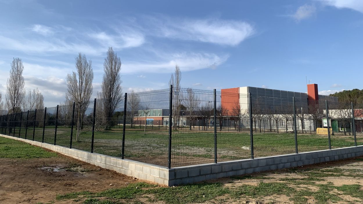 El Turó de Can Mates ja gaudeix d'un segon pati per a l'escola de 3.200 metres quadrats