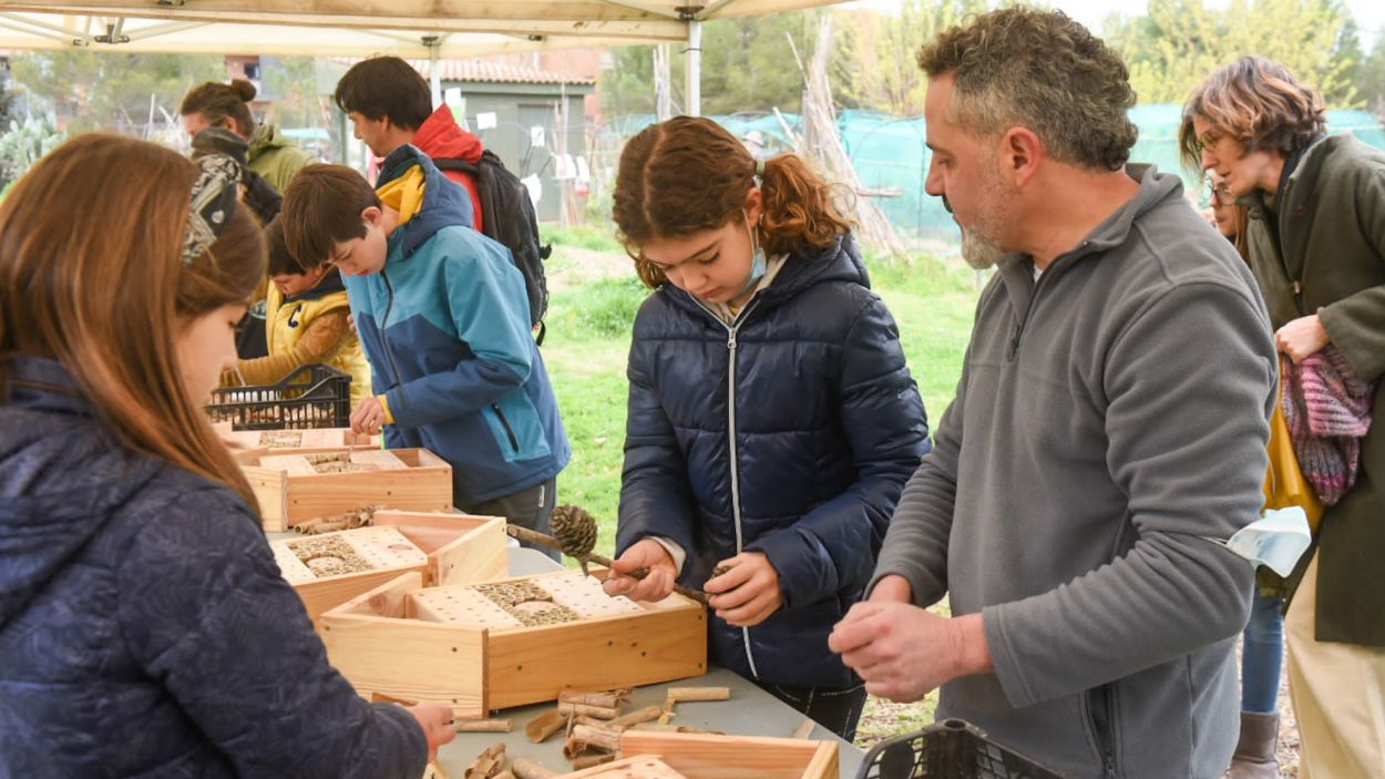 Una visita-taller al parc de Can Mates per aprendre a conservar la fauna urbana de Sant Cugat