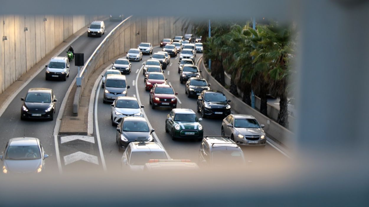 Trànsit preveu afectacions a l'AP-7 i altres vies durant tota la Setmana Santa