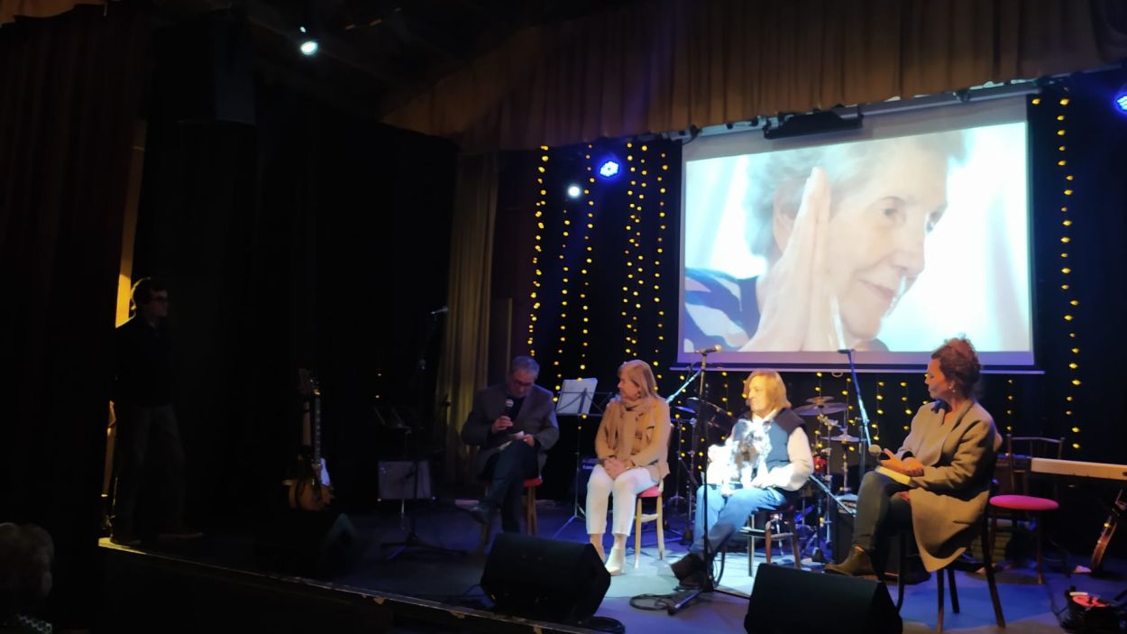 Sant Cugat s'acomiada de Carmen Rojo al Siglo del Mercantic