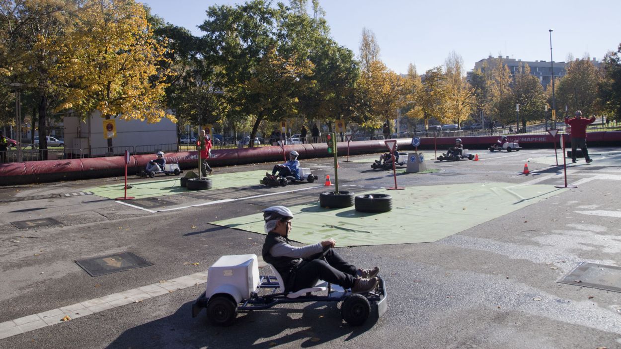 Ciutadans vol fer arribar cursos de seguretat viària als conductors de patinets