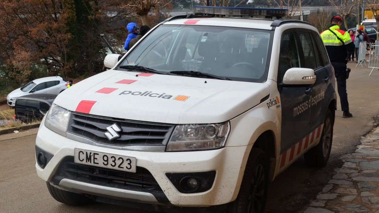 A presó provisional dos detinguts per un robatori amb força a un restaurant de la Floresta