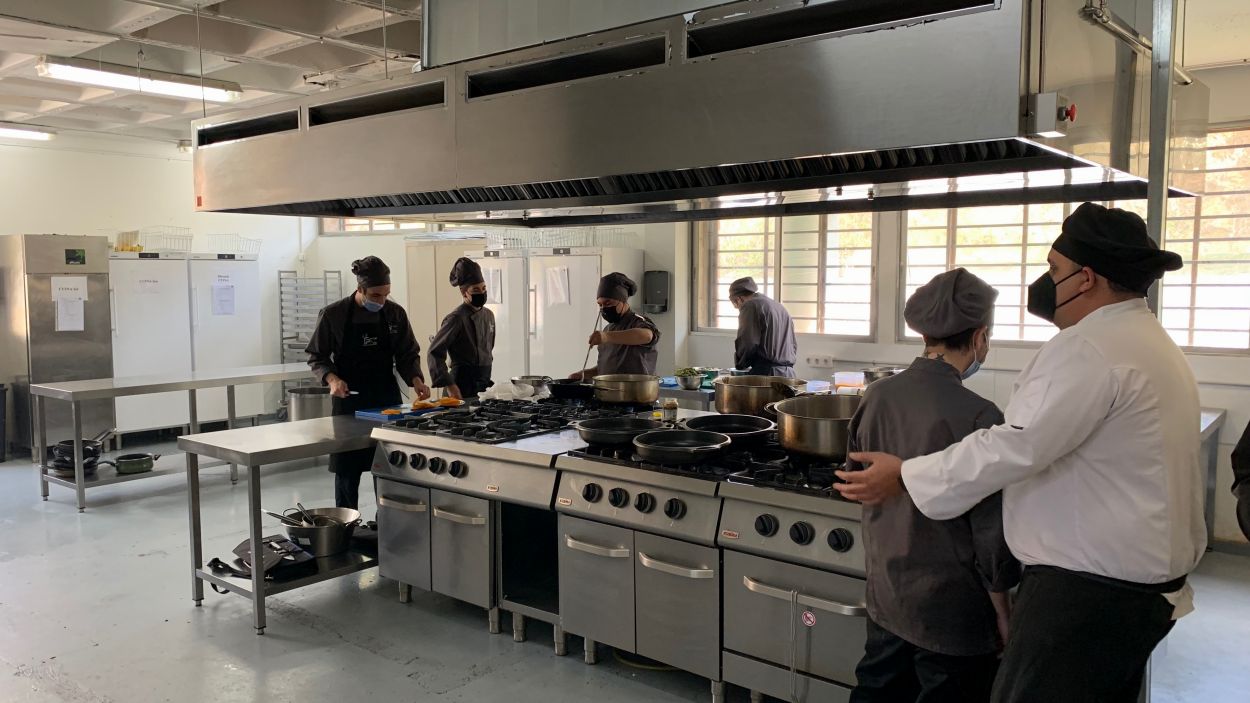 El restaurant El Rosetó, de la teoria a la pràctica per als alumnes de l'Institut FP Sant Cugat
