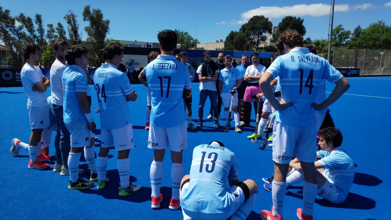 El Junior masculí ensopega davant el Barça i diu adeu a la final a quatre