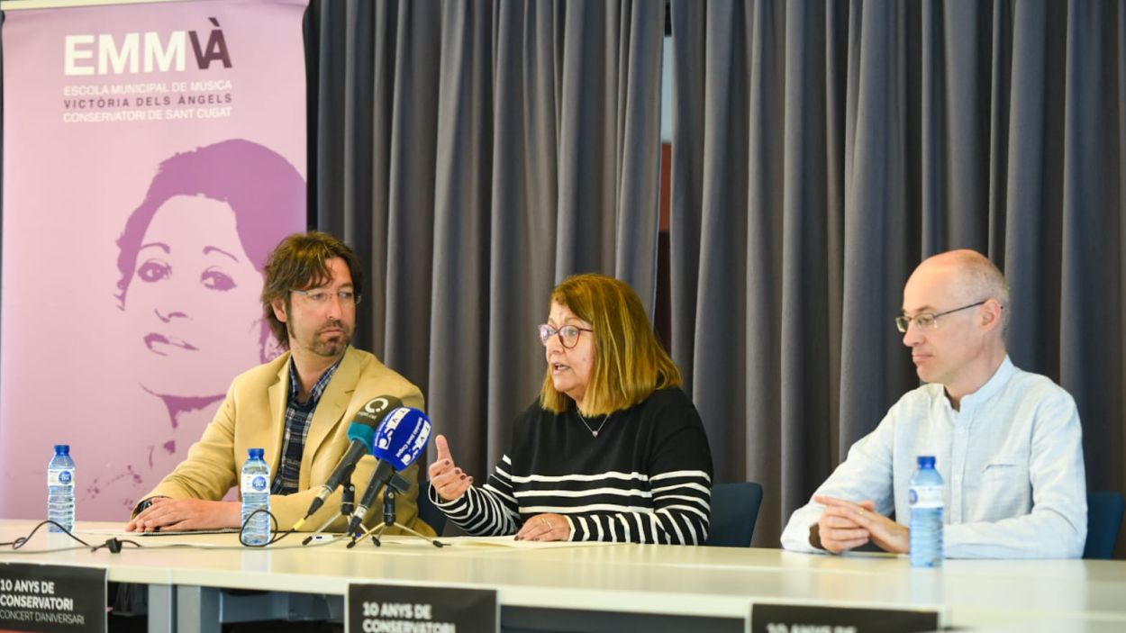 El Conservatori celebra la seva primera dècada amb un centenar de músics sobre l'escenari