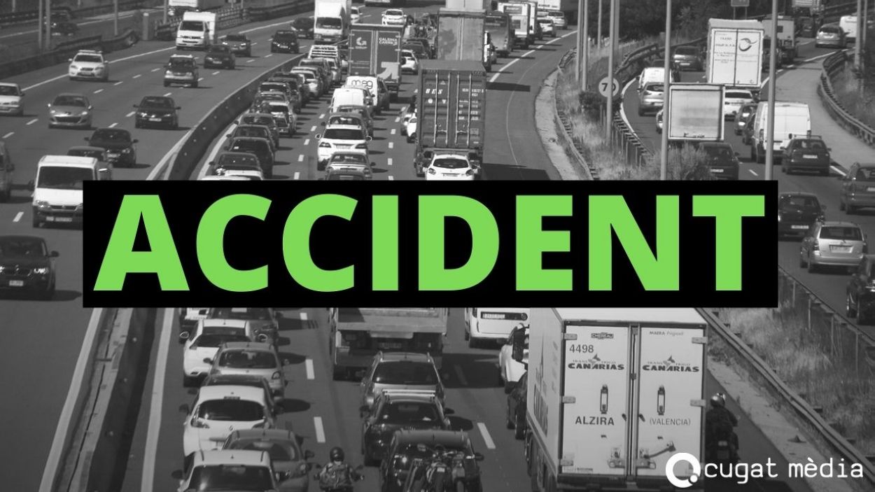 Retencions a l'AP-7 a l'altura de Sant Cugat en els dos sentits a causa d'un accident