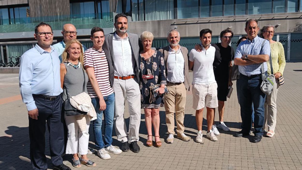 Cs Sant Cugat assistirà a la manifestació de diumenge en defensa de l'escola bilingüe