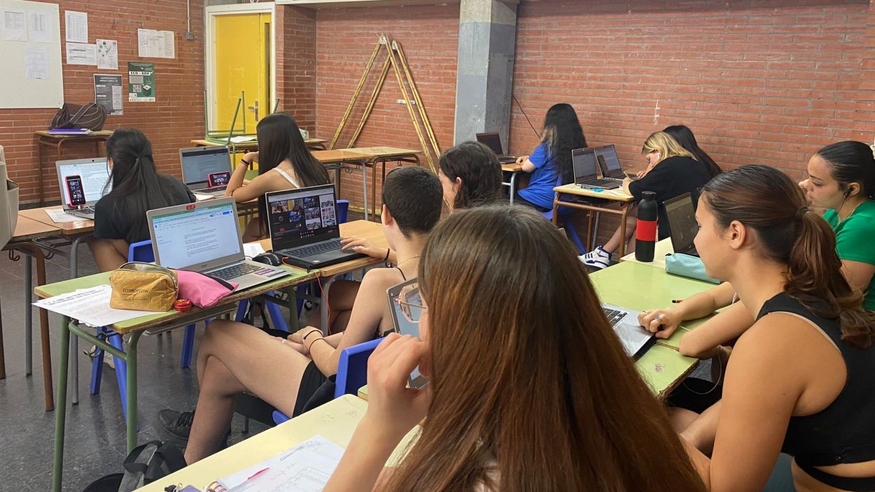 Escolta el nou podcast de l'Institut Arnau Cadell