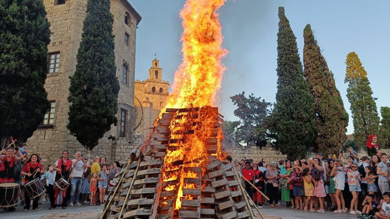 Sant Cugat rep divendres la Flama del Canigó per encendre la foguera de Sant Joan