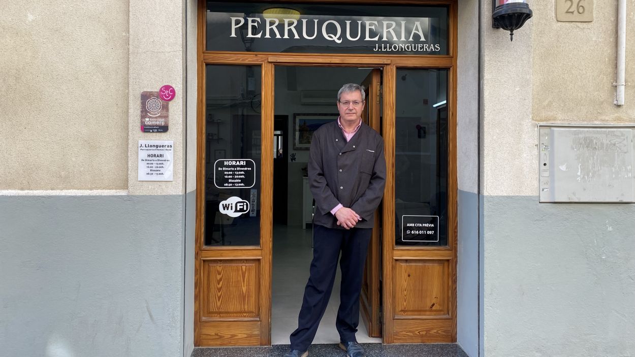 220623-joan-llongueras-propietari-perruqueria-a-cugat.jpg